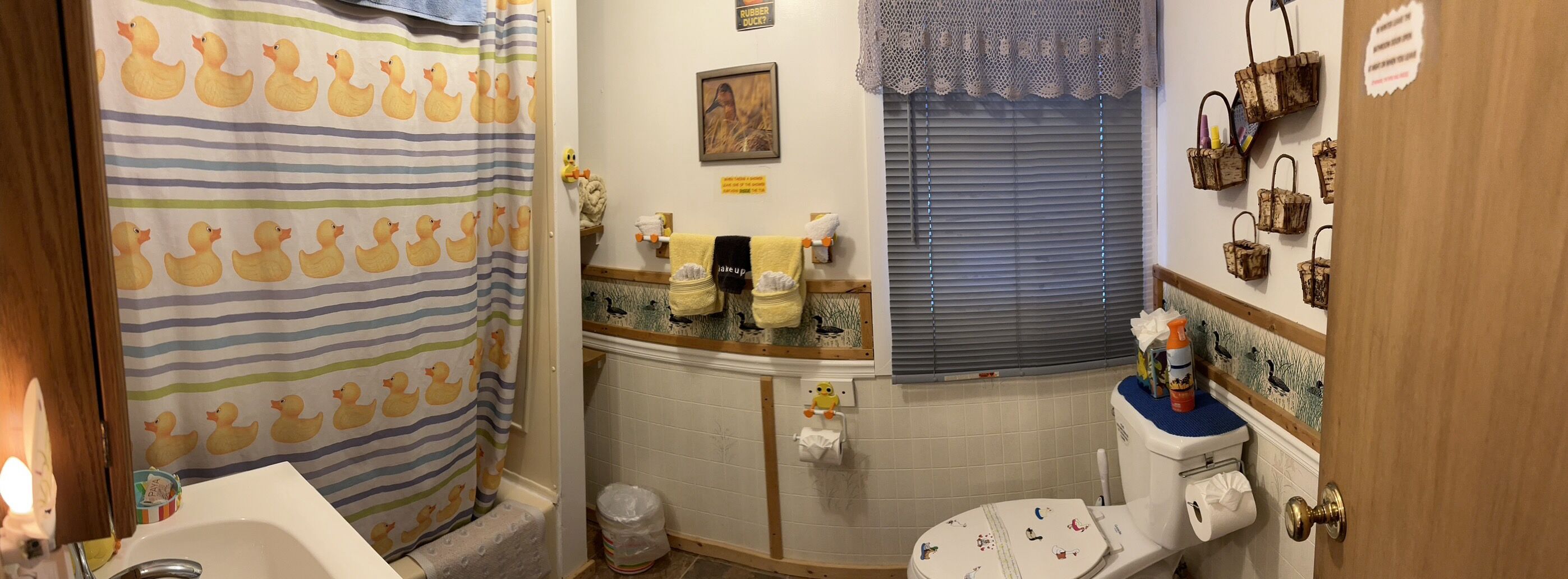 Basic Cabin, 1 Queen Bed, Kitchen (Cabin #4) | Bathroom | Towels, soap, toilet paper