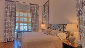 6 bedrooms, iron/ironing board, free WiFi, bed sheets