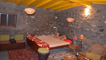 Literie de qualité supérieure, coffres-forts dans les chambres