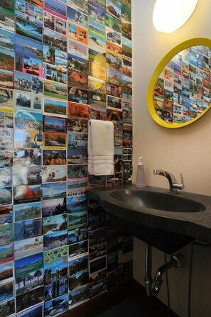 Wastafel kamar mandi