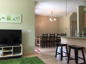 Living area - The River Side 2 Bedroom Holiday Home By Pinon Vacation Rentals (Salida)