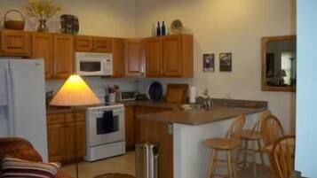 Fridge, microwave, coffee/tea maker