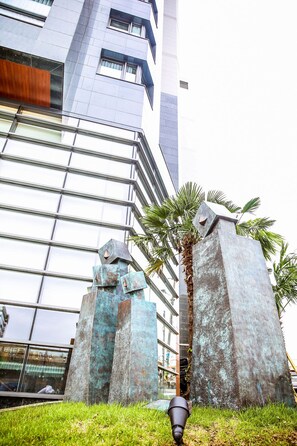 Exterior - Days Hotel by Wyndham Jeju Seogwipo Ocean (Seogwipo)