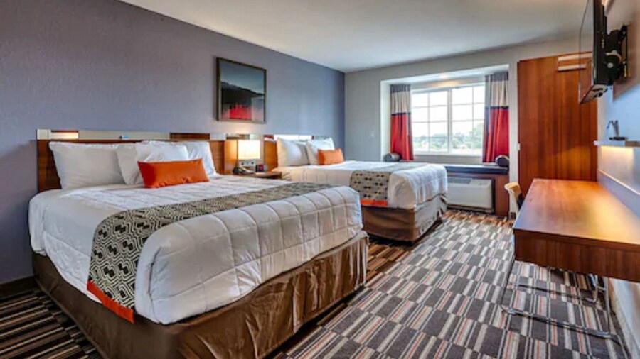 Microtel Inn & Suites by Wyndham Niagara Falls