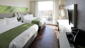 Habitació Deluxe, 2 llits dobles, no fumadors | Matalassos amb encoixinament addicional i escriptori