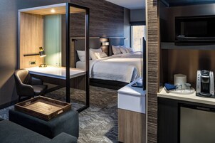 Suite, Multiple Beds | Premium bedding, desk, blackout drapes, iron/ironing board