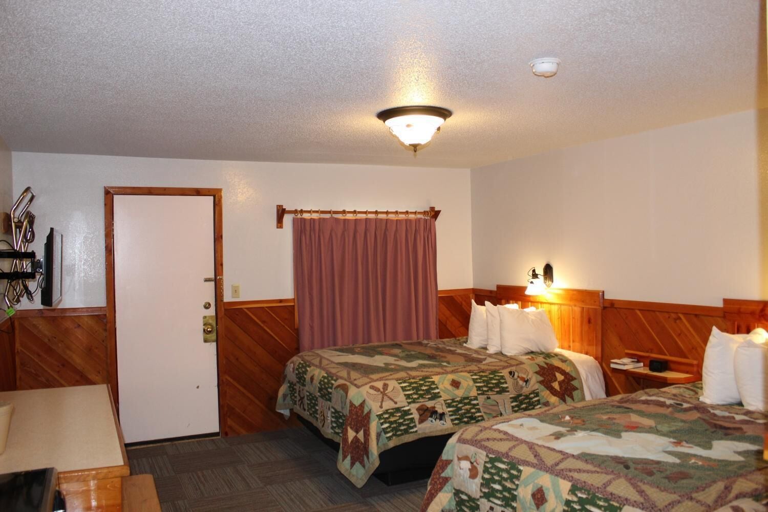 Zimmer, 2 Queen-Betten