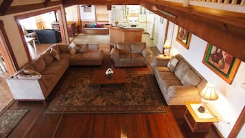Family Cottage, 6 Bedrooms | Living area | Flat-screen TV