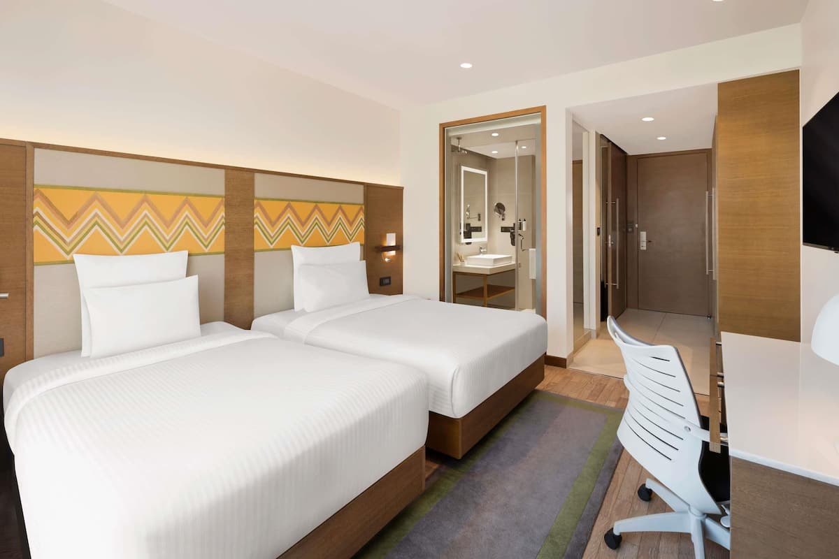 1 개의 침실, 미니바, 객실 내 금고, 책상