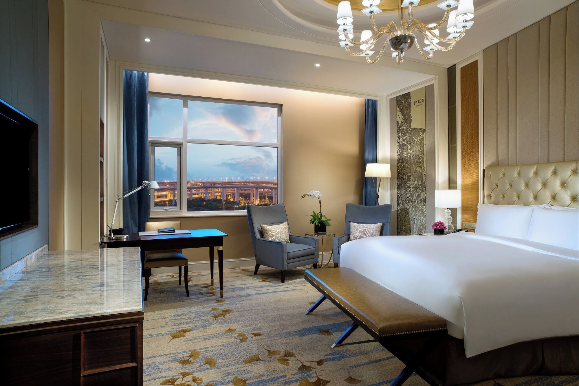 高級客房, 1 張特大雙人床, 可使用俱樂部酒廊 | 1 間睡房、高級寢具、羽絨被、Select Comfort 床墊