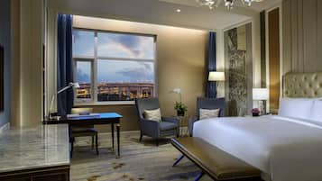 1 bedroom, premium bedding, down duvets, Select Comfort beds