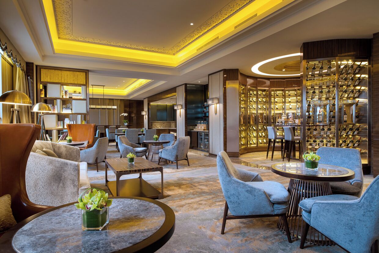Phòng Suite Club, 1 giường cỡ king, quyền sử dụng Club Lounge (Prestige) | 1 phòng ngủ, bộ đồ giường cao cấp, chăn bông, nệm Select Comfort 