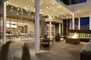 テラス / パティオ