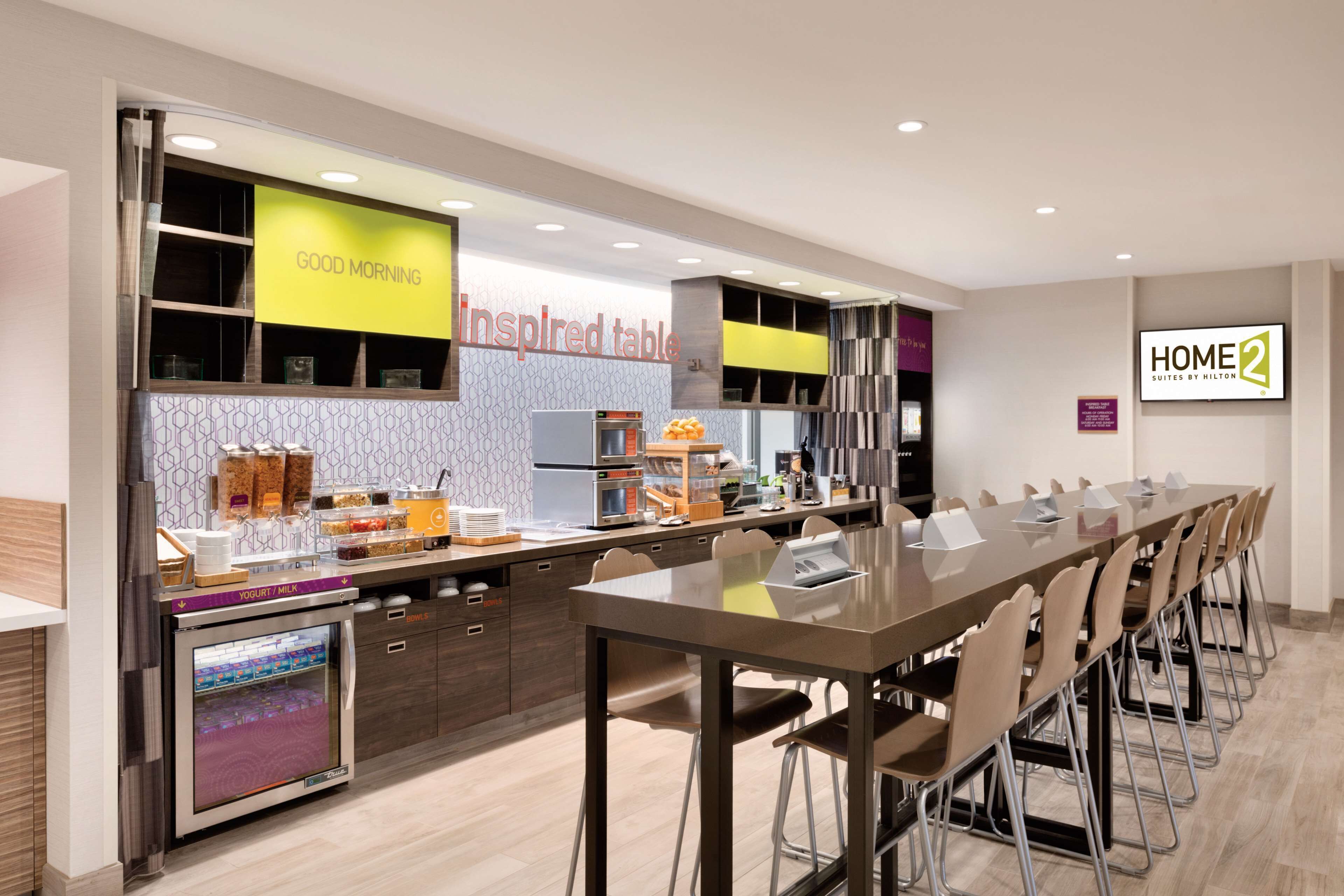 free daily continental breakfast