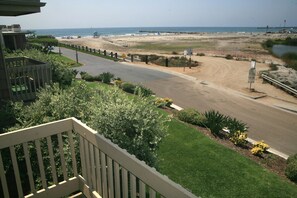 Apartamento, 2 habitaciones, mirando al mar | Terraza o patio