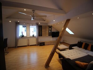 Condo, Private Bathroom (Ferienwohnung) | 1 bedroom - Ela's Appartementhaus (Wertheim)