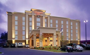 Exterior - Hampton Inn North Olmsted Cleveland Airport (North Olmsted)