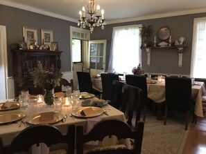 Free daily full breakfast 