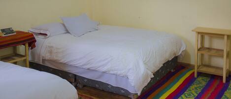 Double Room, 1 Queen Bed | Desk, iron/ironing board, free WiFi, bed sheets