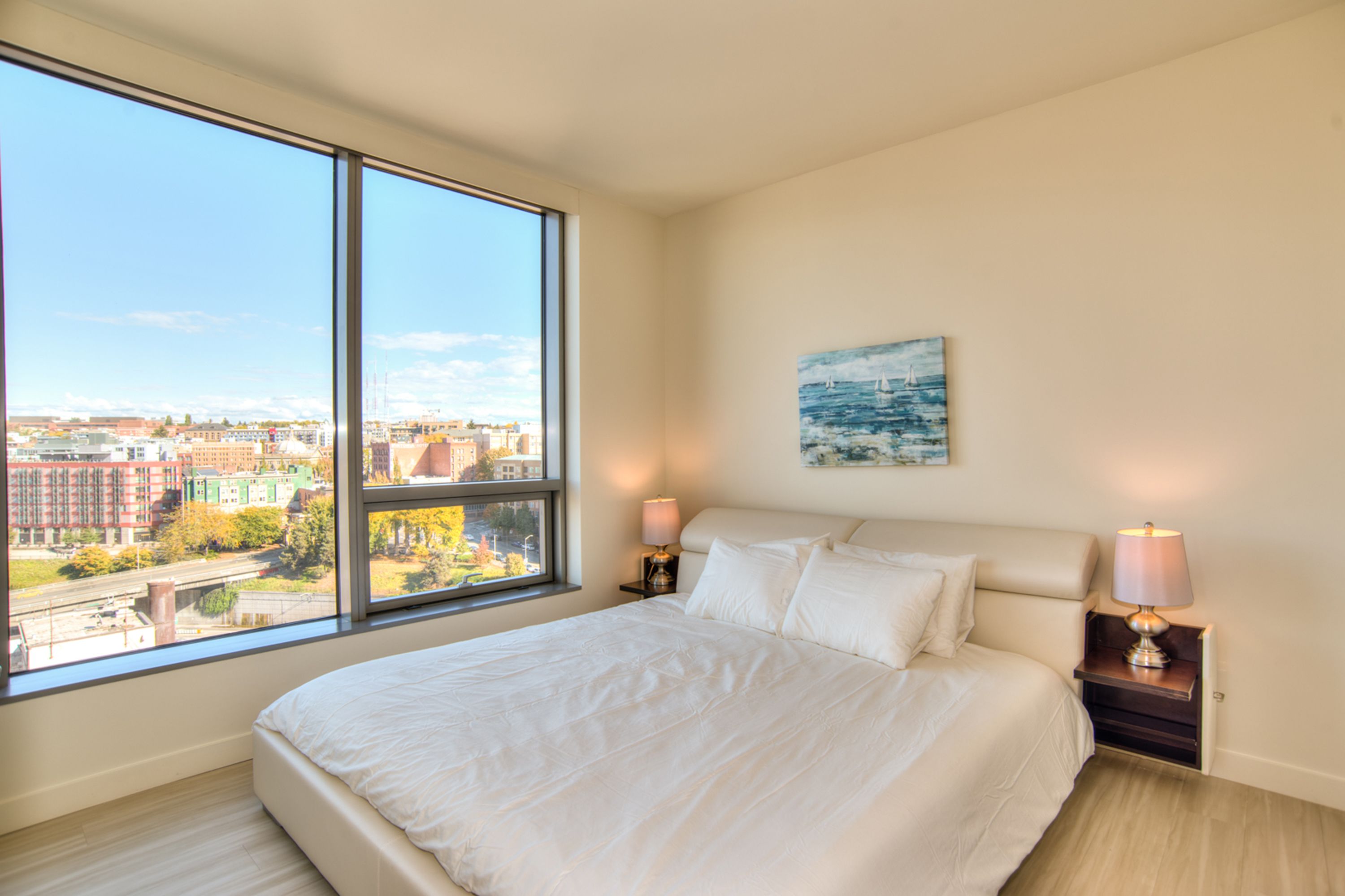 executive apartment, 2 bedrooms | 2 bedrooms, desk, iron/ironing board, free wifi