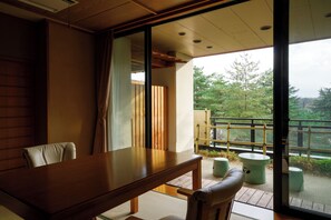 Superior Room, Non Smoking, Garden View | Balcony view - Tatsunokuchi Onsen Matsusaki (Nomi)