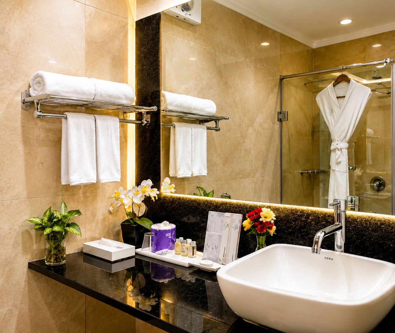 Premier Double or Twin Room | Bathroom | Shower, rainfall showerhead, free toiletries, hair dryer (on request)