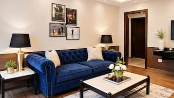 Presidential-Suite | Minibar, Zimmersafe, Schreibtisch, schallisolierte Zimmer