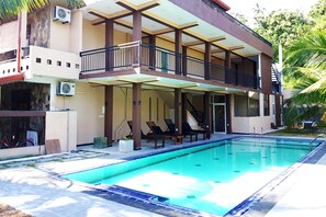Outdoor pool - Grand Residence (Tangalle)