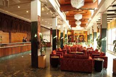Lobby lounge. Dhampus Resort