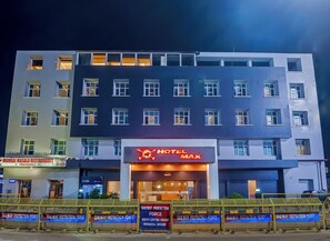Front of property - Max Hotels Prayagraj  (Prayagraj)