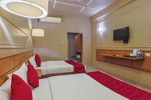 Family Room | In-room safe, desk, free WiFi, bed sheets - Max Hotels Prayagraj  (Prayagraj)