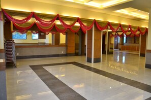 Meeting facility - Max Hotels Prayagraj  (Prayagraj)
