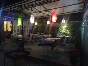 Aire de pique-nique/barbecue