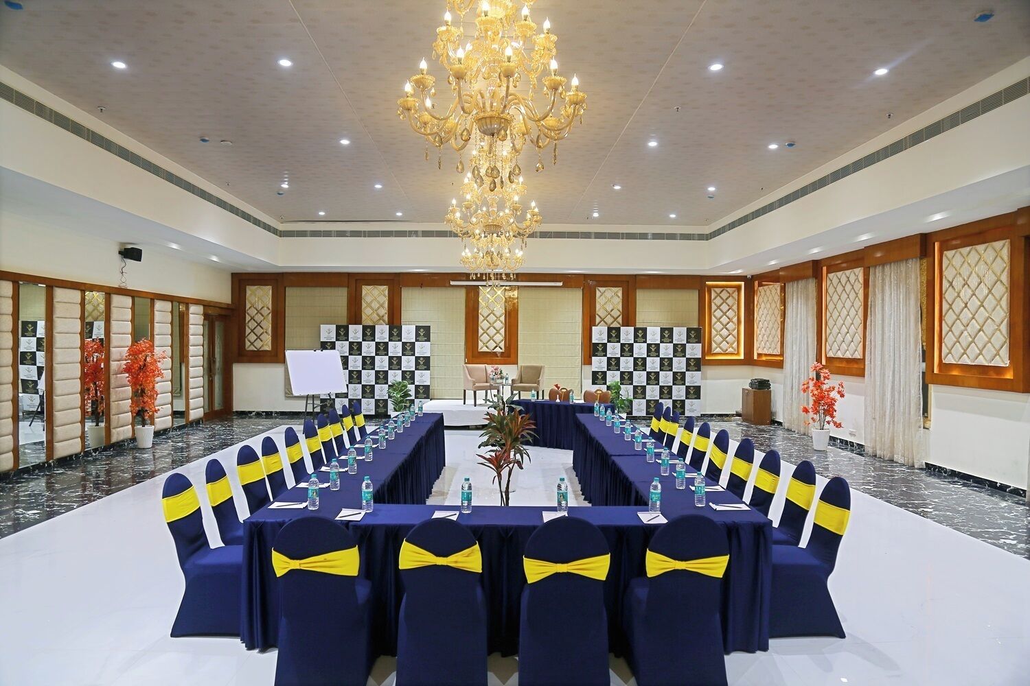 Banquet hall