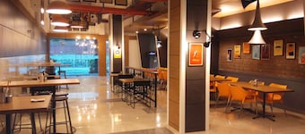 Max Hotels Jabalpur