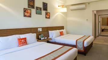 Premium bedding, in-room safe, desk, laptop workspace