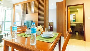1 Bedroom Apartment | Spiseområde på rommet