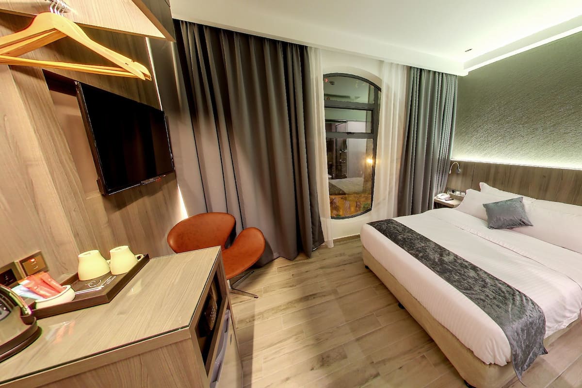 KL Tower Forest View Room | In-room safe, blackout drapes, soundproofing
