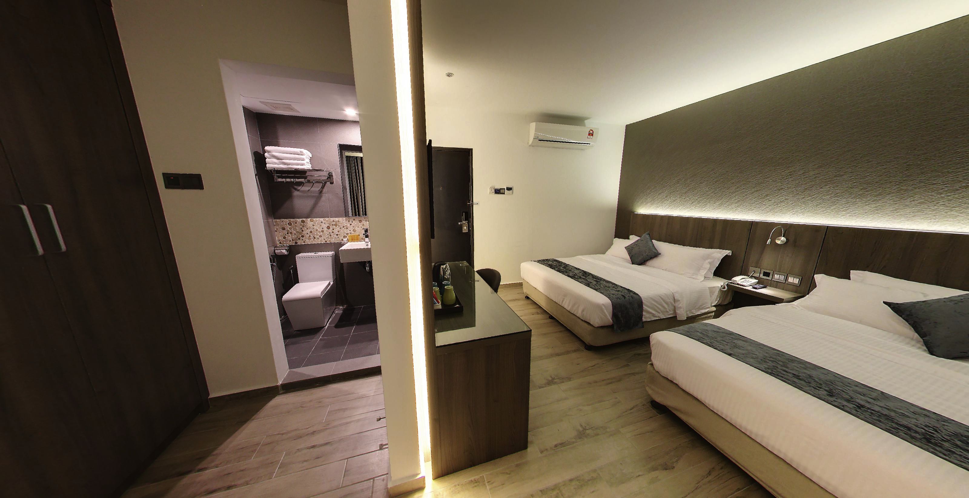 family deluxe room | room amenity