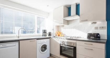 Brighton Holiday Village *Parking Included*