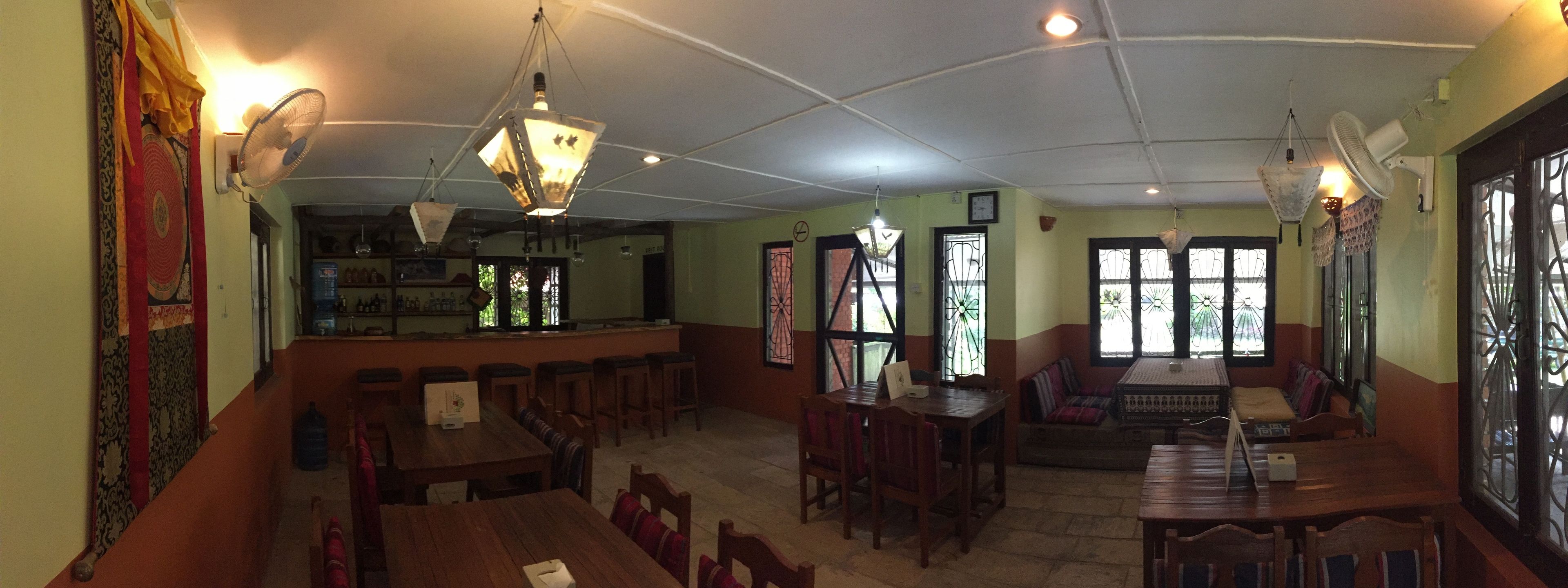 Breakfast, lunch, dinner served; local and international cuisine 