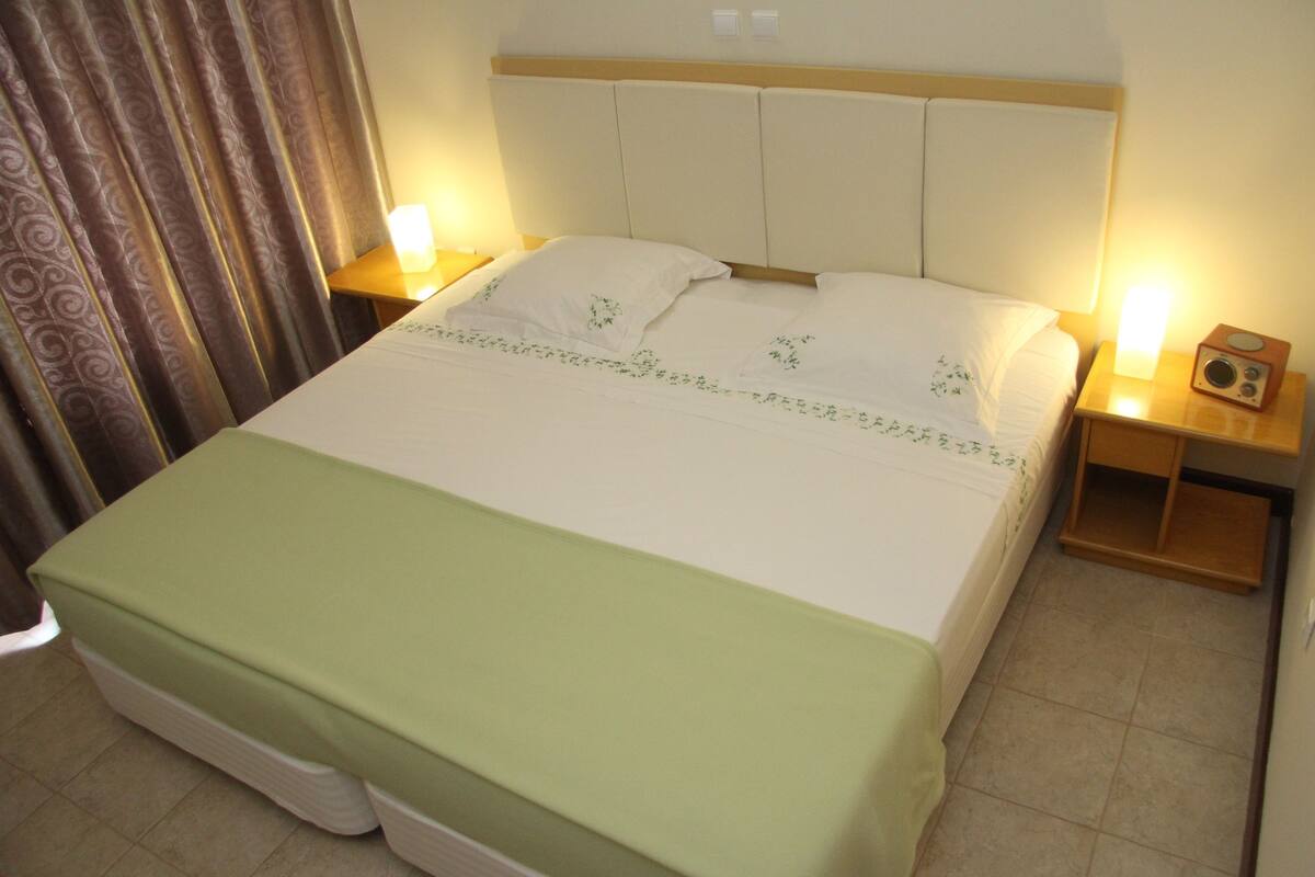 Standard Double or Twin Room, Private Bathroom