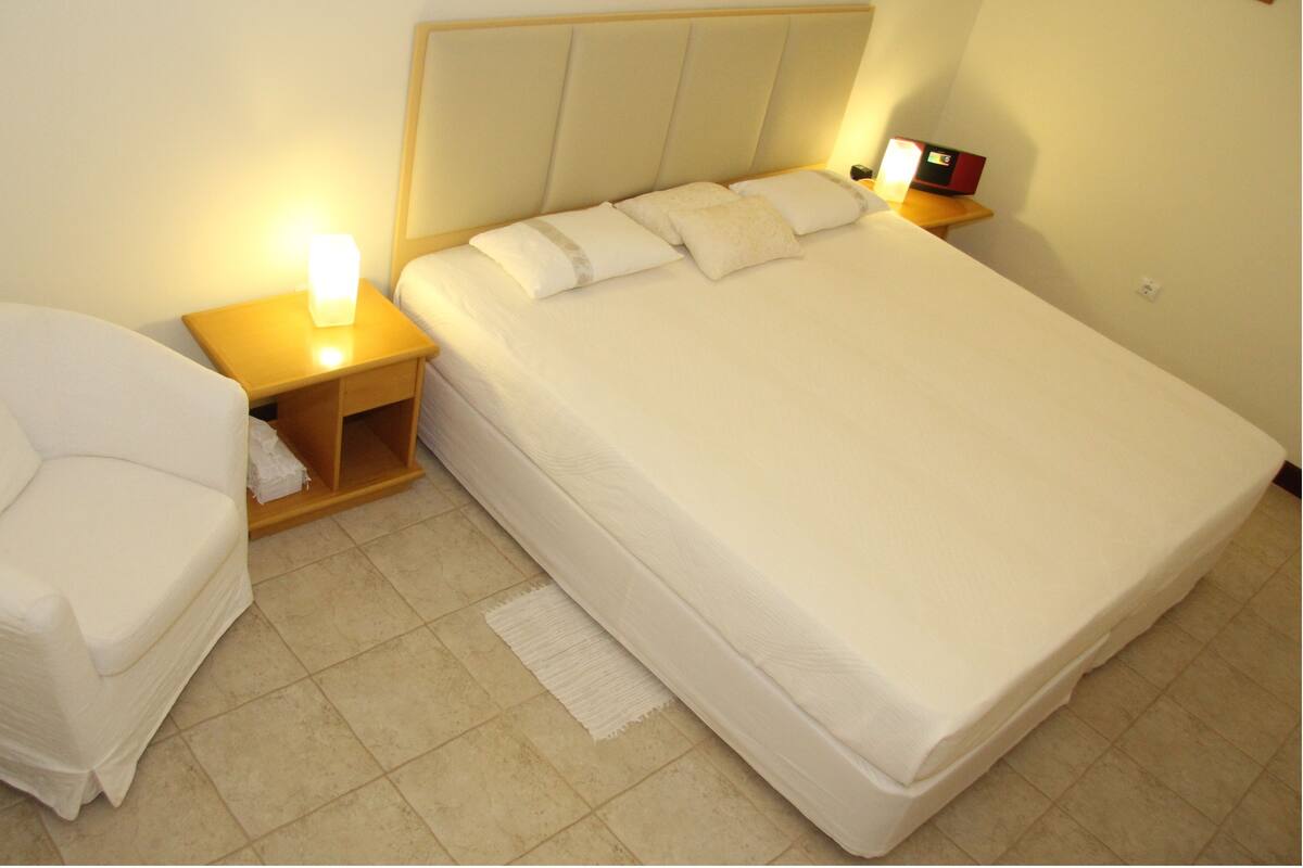 Superior Double or Twin Room, Private Bathroom, Bay View