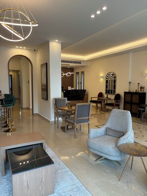 Lobby lounge - Byblostar Hotel (Byblos)
