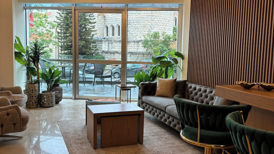 Byblostar Hotel