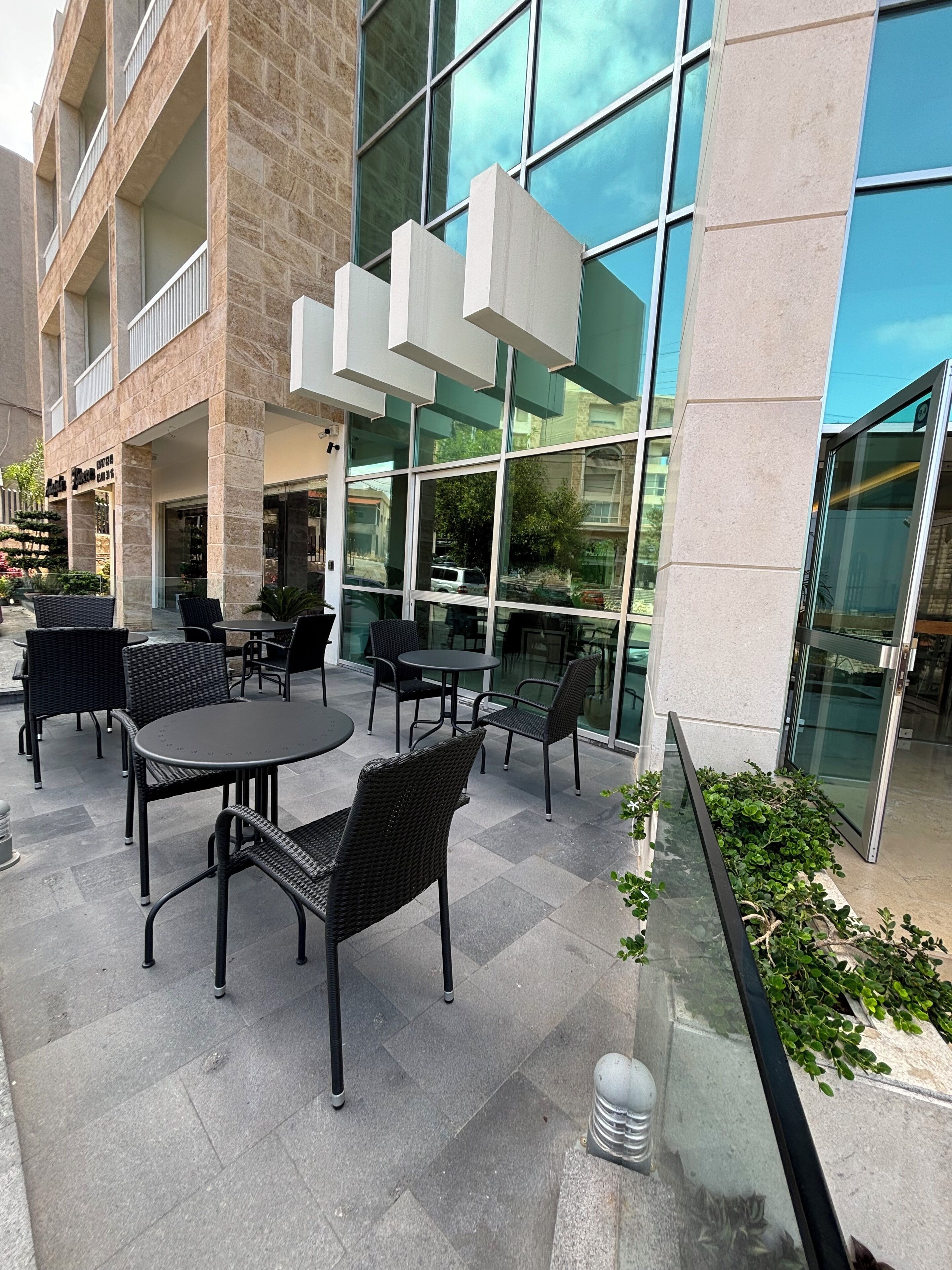 Bagian depan properti