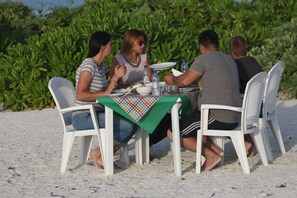 Unclassified image, 5 of 85, button - Rasdhoo View Inn (Rasdhoo)
