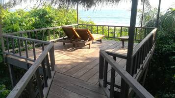 Superior Suite, Ocean View | Balcony