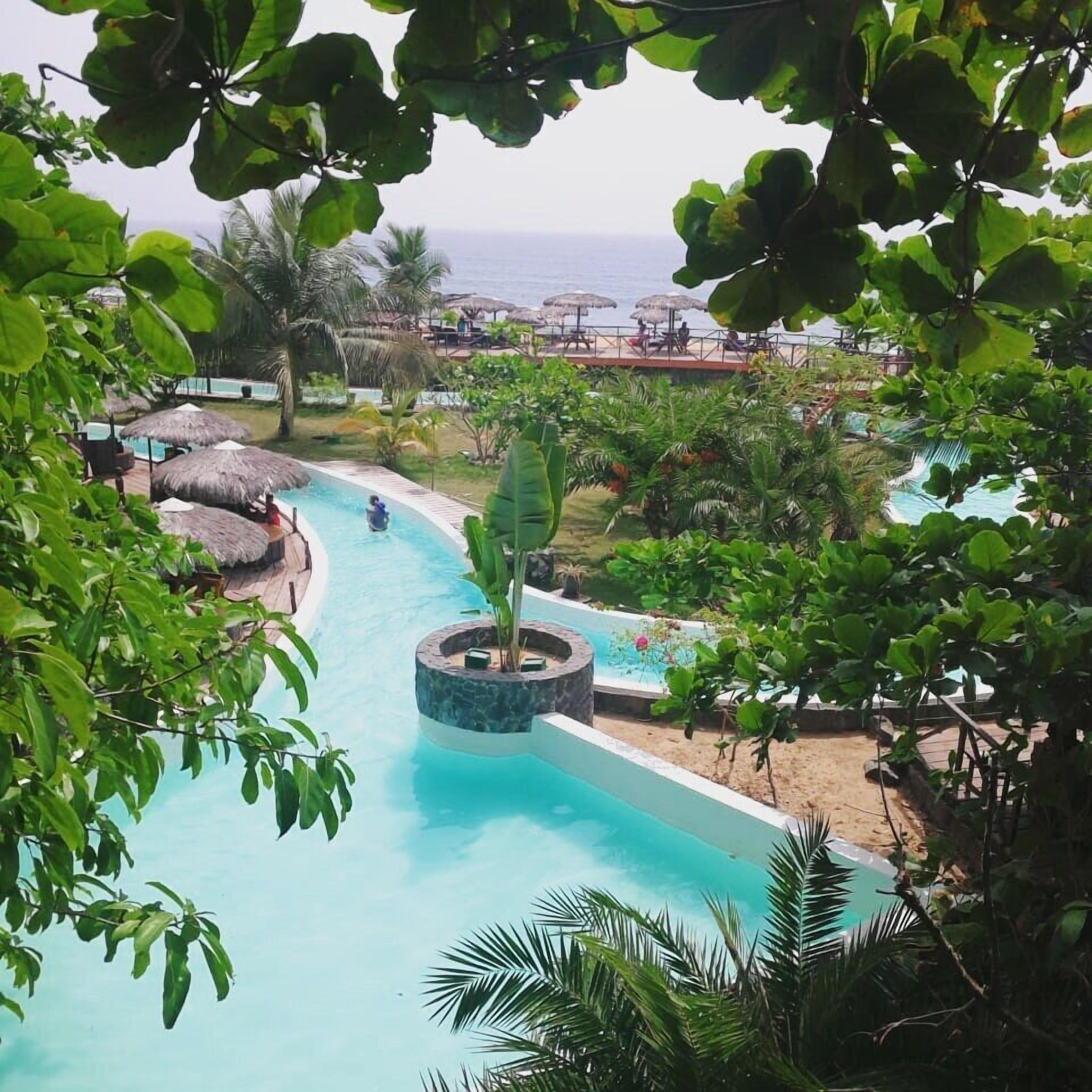 5 outdoor pools, open 10:00 AM to 8:00 PM, pool umbrellas, sun loungers