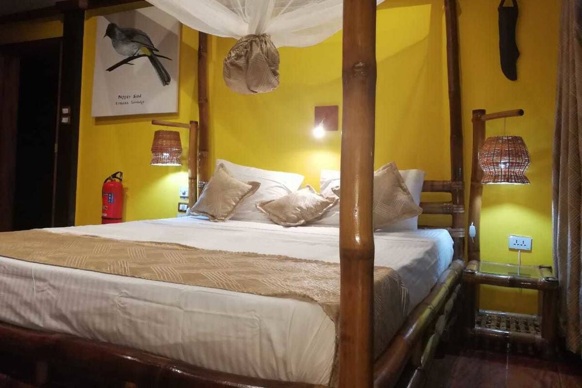 Suite (Pepperbird) | 1 bedroom, in-room safe, desk, soundproofing
